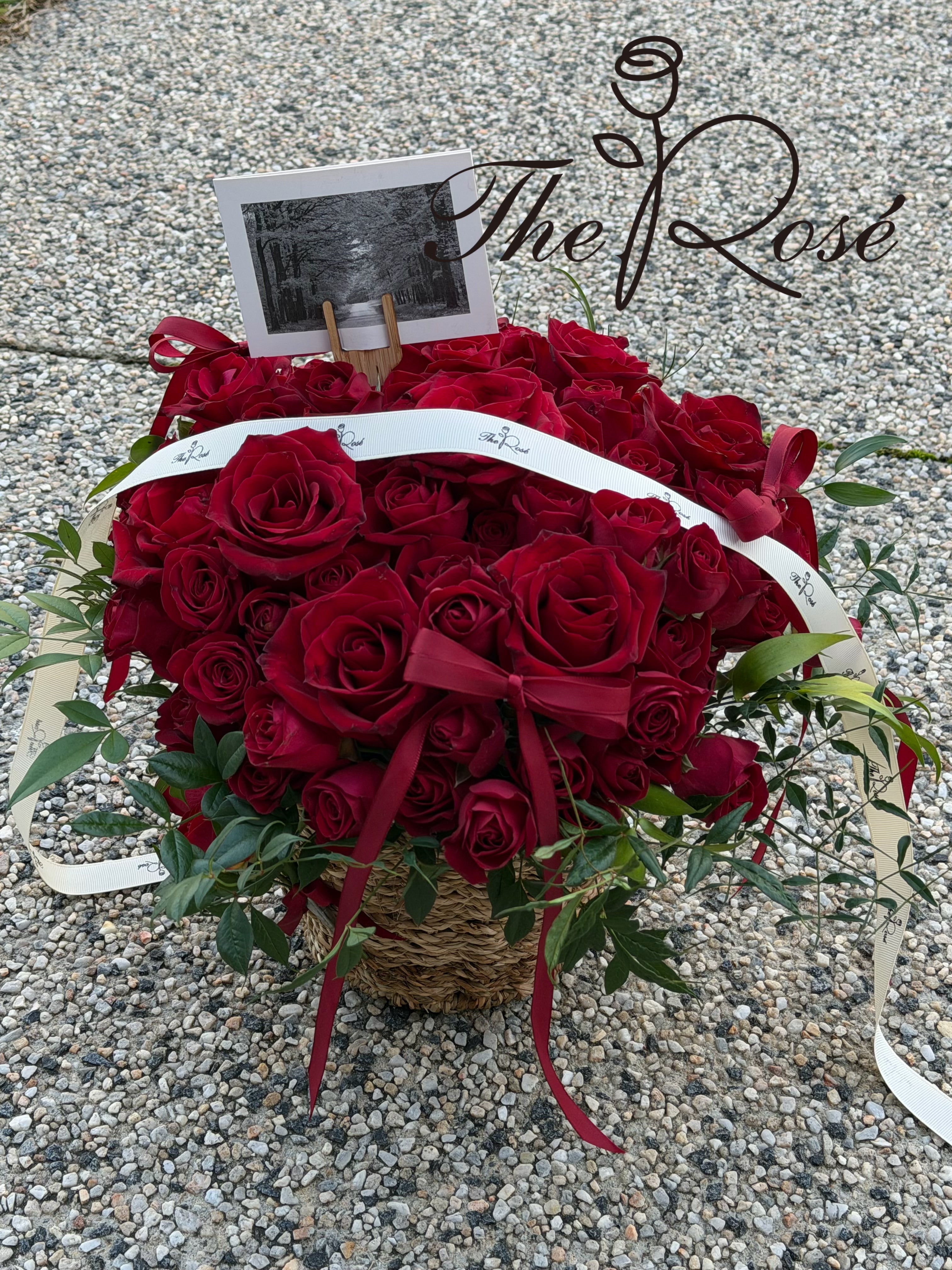 Red Velvet Basket